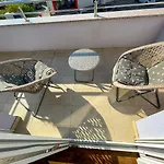 Apartment Paradiso